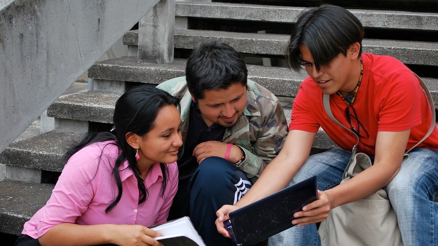 Hispanic-Latina-Business