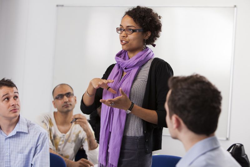 students-in-law-lecture-international-students